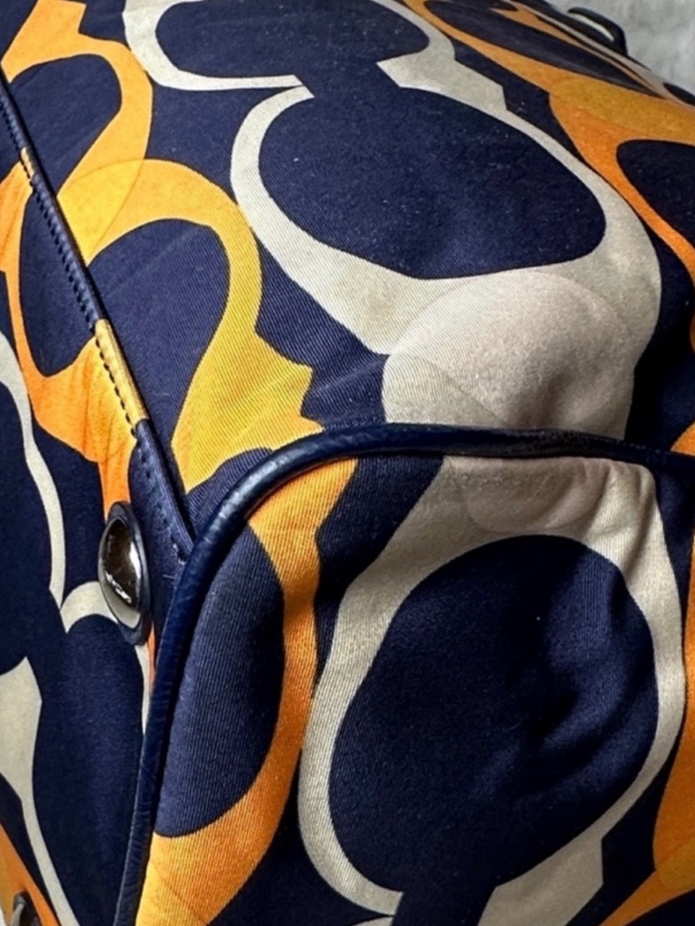 Coach 2013 Linear Satchel - Picture 9 of 12